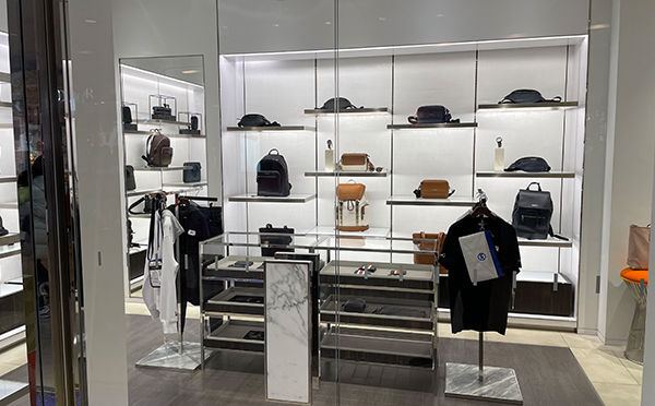 服裝展柜柜臺展示柜定制——中強(qiáng)展柜廠